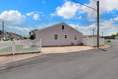Come see this Cute and Updated 2 bedroom cottage. Featuring - photo 17