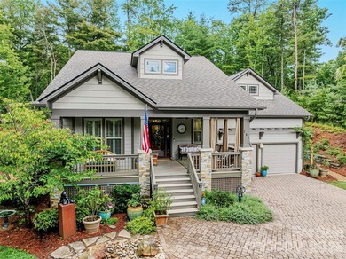 Welcome to 151 Monarch! A meticulously maintained, move in ready - photo 2
