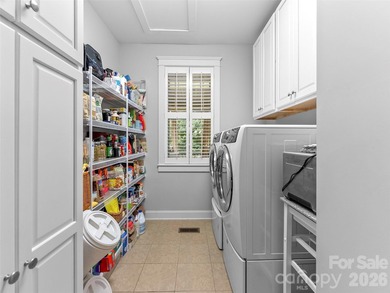 Welcome to 151 Monarch! A meticulously maintained, move in ready - photo 9