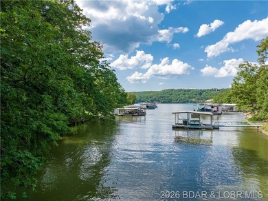 !.6 acres on beautiful Lake of the Ozarks. Gentle sloping lot - photo 3