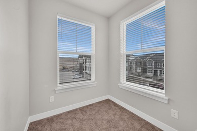 **BETTER THAN NEW!! *RARE FIND & MOVE IN READY!! *MORE SQUARE - photo 13