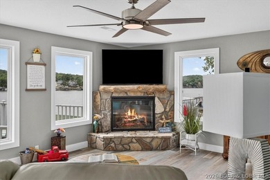 COMPLETELY REMODELED & FULLY FURNISHED! This turnkey 2-bedroom - photo 15
