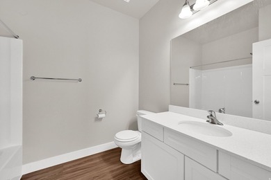 **BETTER THAN NEW!! *RARE FIND & MOVE IN READY!! *MORE SQUARE - photo 18