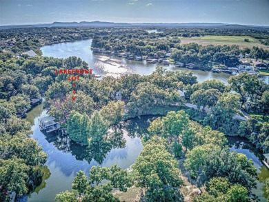 Lake Lot For Sale in Kingsland, Texas