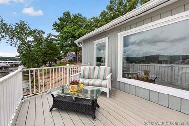 COMPLETELY REMODELED & FULLY FURNISHED! This turnkey 2-bedroom - photo 44