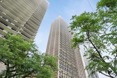 Lake Home For Sale in Chicago, Illinois