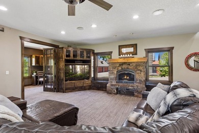 There are properties, and then there are estates that redefine - photo 7