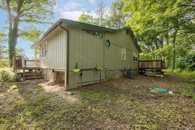 A Serene Forest Park Sanctuary Nestled in the trees with views - photo 11