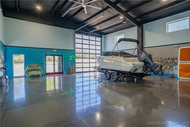 High-value, marina with great income possibilities just off Hwy - photo 2