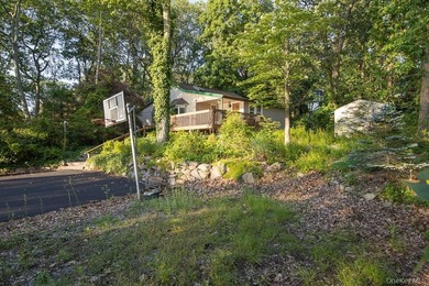 A Serene Forest Park Sanctuary Nestled in the trees with views - photo 14
