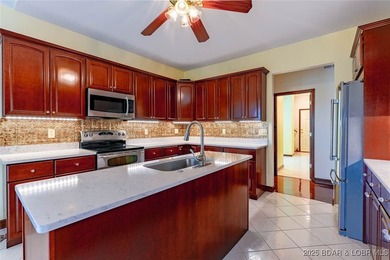 Contractor-built home with attention to detail in The Estates - photo 17