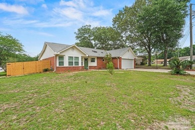 Welcome home to this beautifully maintained 3-bedroom - photo 3