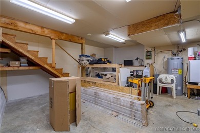Contractor-built home with attention to detail in The Estates - photo 40