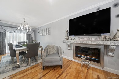 Welcome to 13 Noon Place - a beautifully maintained split-level - photo 3