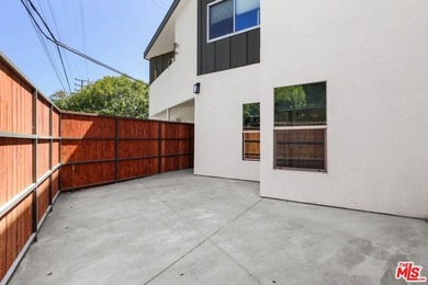 2001 Penmar Avenue is a turnkey 14-unit multifamily asset - photo 16