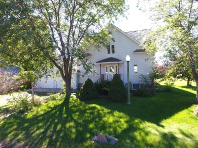 Lake McConaughy Home For Sale in Lewellen Nebraska