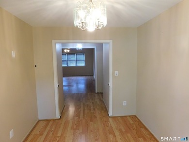 Spacious first floor Ranch style 2-bedroom condo, in a desirable - photo 4