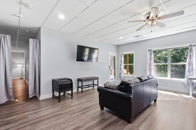 Custom-built 6BR/5BA home near the water with an easy commute to - photo 30