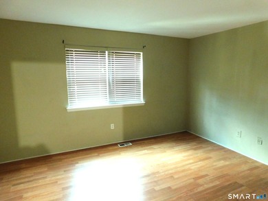Spacious first floor Ranch style 2-bedroom condo, in a desirable - photo 10