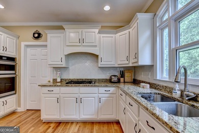 Discover this exceptional EAST-facing residence in the - photo 33