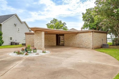 Lake Home For Sale in Granbury, Texas