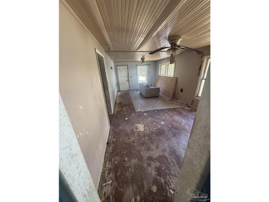 Investor Special with Endless Potential! Opportunity awaits with - photo 9