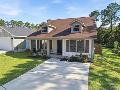 Welcome to 331 Cardinal Cove Ct- a beautiful turn-key home in - photo 3