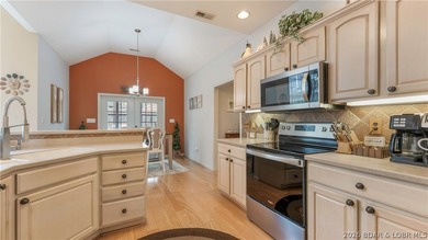 Upon entering this 4 bed nearly 2700sqft one level home, you'll - photo 15
