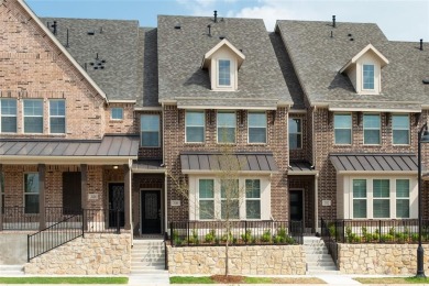 Lake Townhome/Townhouse For Sale in Rowlett, Texas