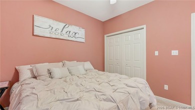 Upon entering this 4 bed nearly 2700sqft one level home, you'll - photo 30