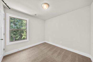 Welcome to 6425 Dogwood Way, a beautifully maintained home - photo 33