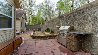 Upon entering this 4 bed nearly 2700sqft one level home, you'll - photo 38