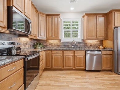 First time ever offered! Welcome to this beautifully maintained - photo 10
