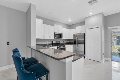 Under contract-accepting backup offers. Step into this - photo 8