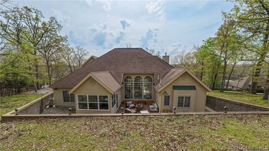 Upon entering this 4 bed nearly 2700sqft one level home, you'll - photo 50