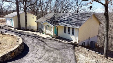 One of the best values currently available under $350K! Offering - photo 2