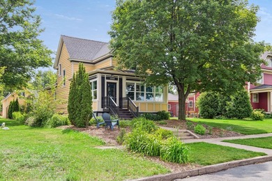 Lake Mallalieu Home Sale Pending in Hudson Wisconsin