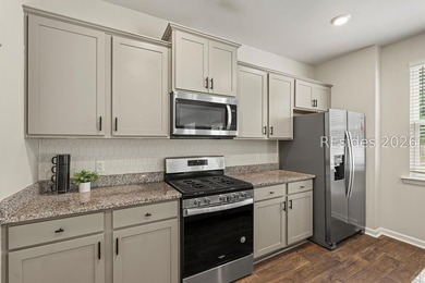 Welcome to 49 Cedar View Circle in the highly sought-after - photo 12
