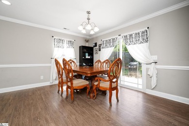 Welcome to 139 N Lakeview Dr in Duncan-a charming two-story - photo 14