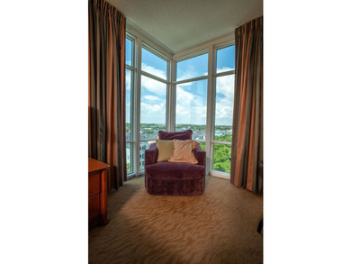 Experience the pinnacle of coastal luxury at Horizon at 77th, a - photo 17