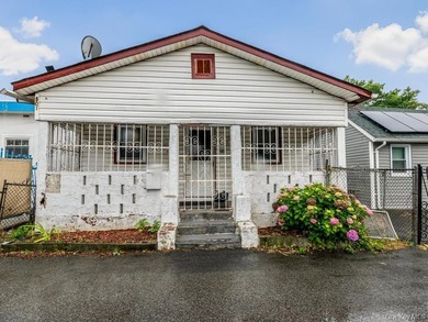 Great Opportunity! Welcome to 901 Harding Park. This Gem of a - photo 20