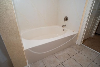 Experience the pinnacle of coastal luxury at Horizon at 77th, a - photo 31