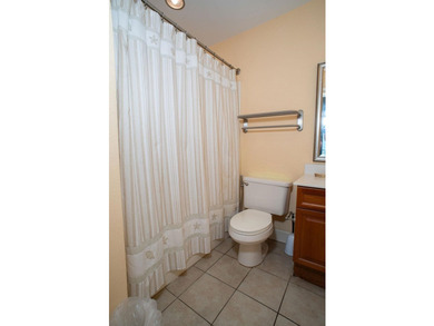 Experience the pinnacle of coastal luxury at Horizon at 77th, a - photo 32