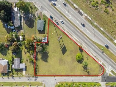 OUTSTANDING DEVELOPMENT OPPORTUNITY!!! on a prominent corner - photo 3