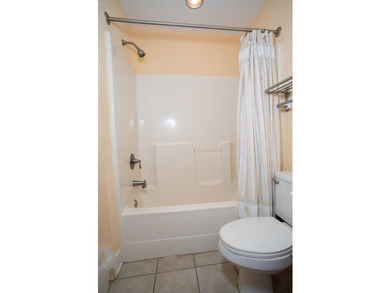 Experience the pinnacle of coastal luxury at Horizon at 77th, a - photo 34