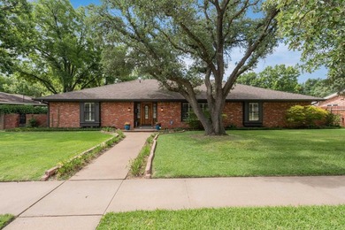 Prime location near MSU & Sikes Lake, with a convenient commute - photo 2