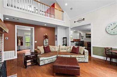 PRIVATE LAKEFRONT RETREAT WITH DEEP-WATER DOCK, GUEST APARTMENT - photo 13