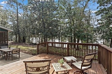 PRIVATE LAKEFRONT RETREAT WITH DEEP-WATER DOCK, GUEST APARTMENT - photo 26