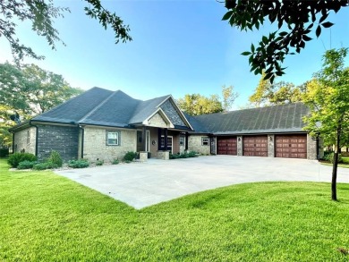 Lake Fork Home Active Under Con in Yantis Texas