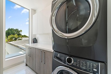 Located directly on the East side of the Intracoastal Waterway - photo 44